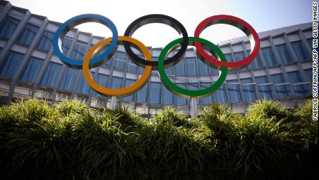 El primer ministro japonés y el jefe del COI acuerdan posponer los Juegos Olímpicos de 2020 a 2021