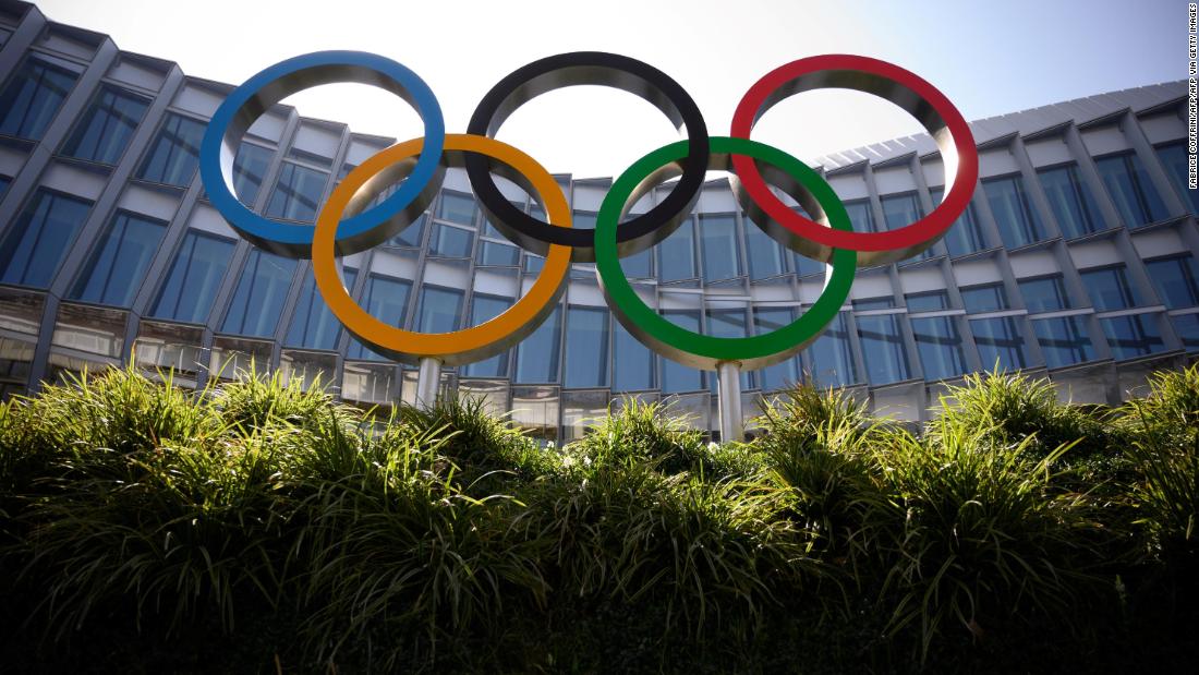 Conexiones de atletismo estadounidenses para retrasar los Juegos Olímpicos