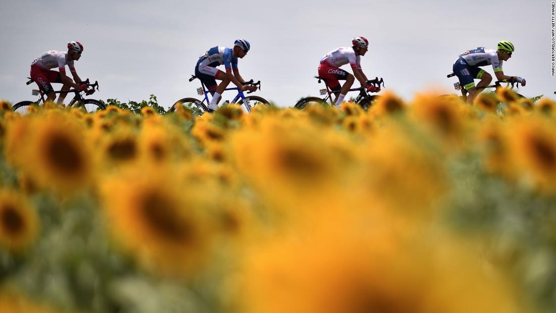 Tour de France: ¿Puede una carrera llevarse a cabo sin el "alma del deporte"?