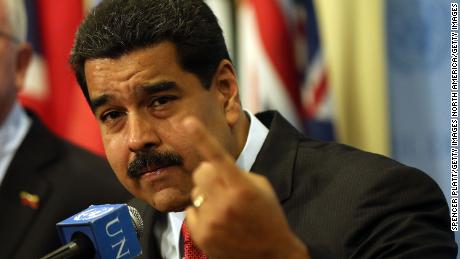 La lucha contra el presidente Nicolás Maduro.