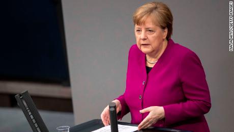 Merkel advierte que Alemania está en el 