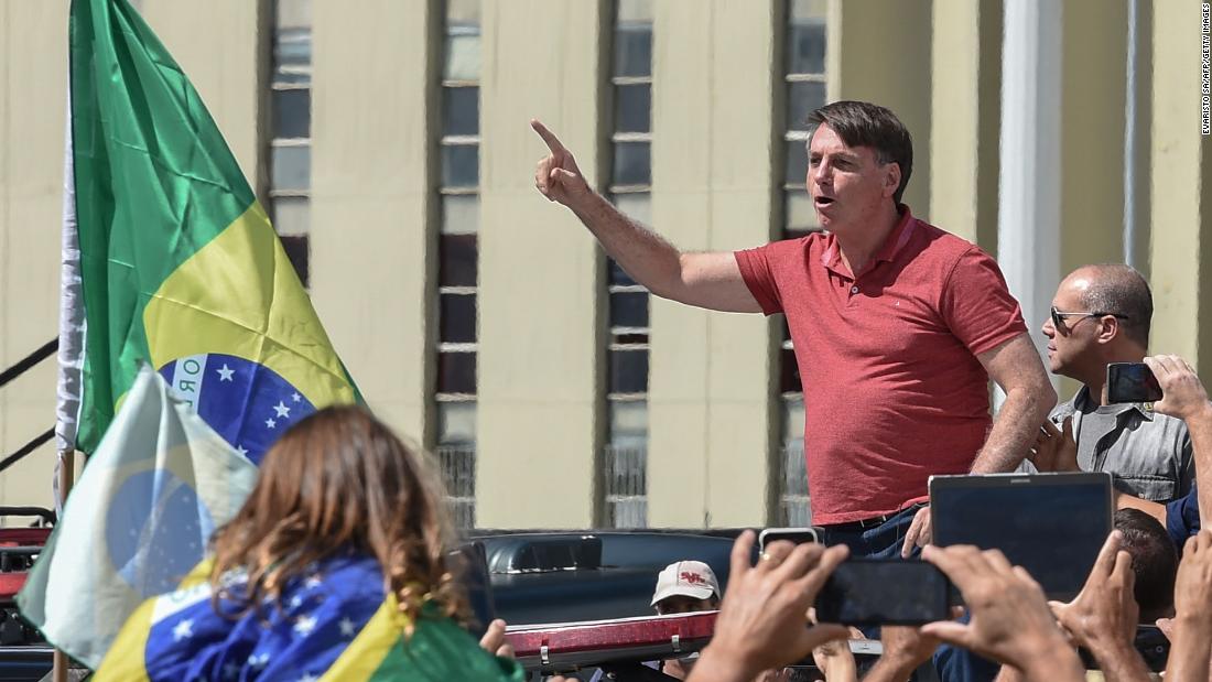 Coronavirus brasileño: Bolsonaro defiende la protesta de bloqueo