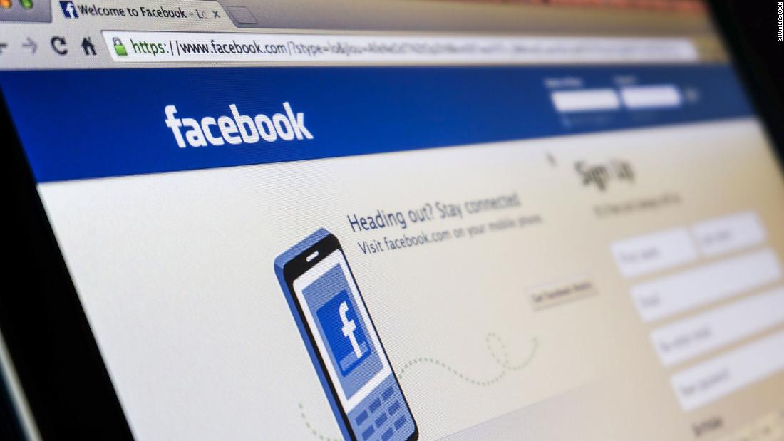 La abuela debe eliminar las fotos de Facebook publicadas en línea sin permiso, de acuerdo con las reglas de la corte