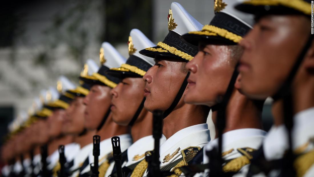 El presupuesto de defensa de China muestra las prioridades de Xi a medida que la economía se tensa