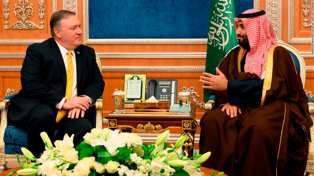El más alto demócrata dice que la administración Trump está considerando vender nuevas armas a Arabia Saudita