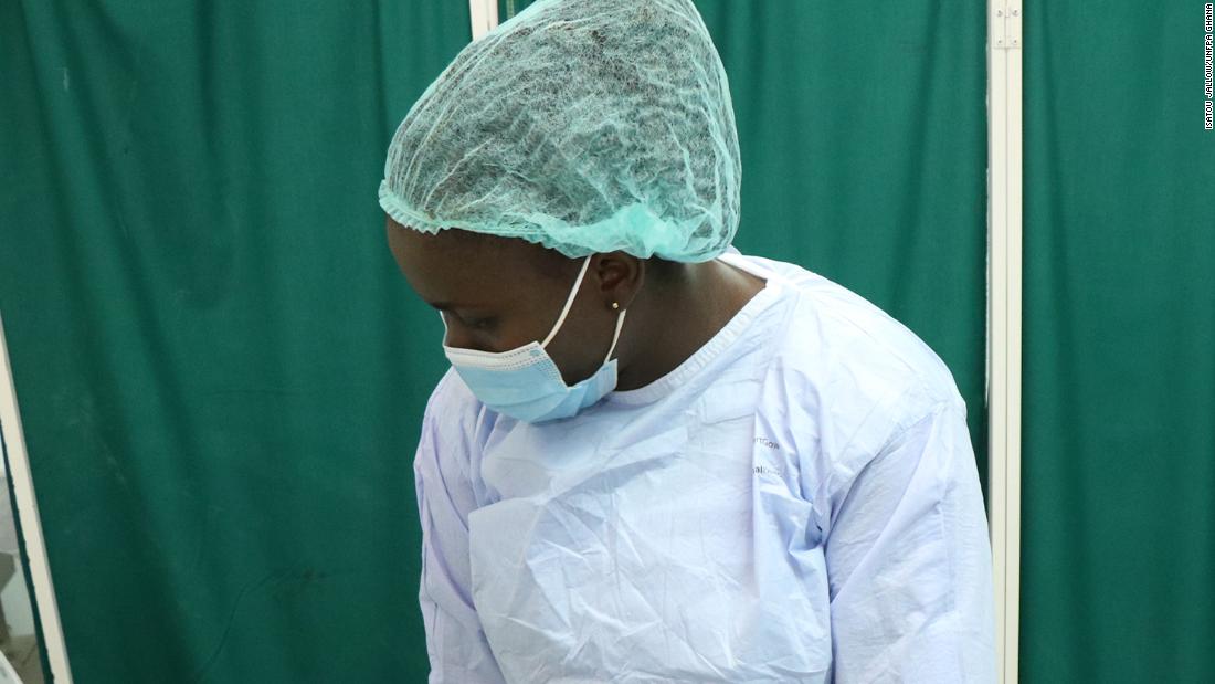Las parteras enfrentan miedo y nuevos desafíos a medida que el coronavirus se propaga en África