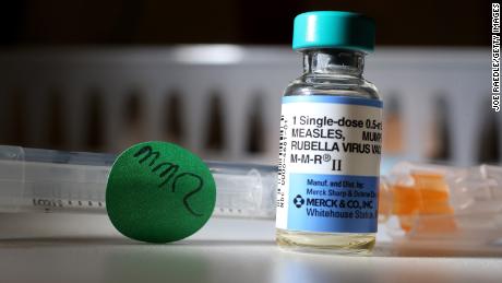 Los CDC dicen que desde la pandemia de Covid-19, las vacunas infantiles han disminuido