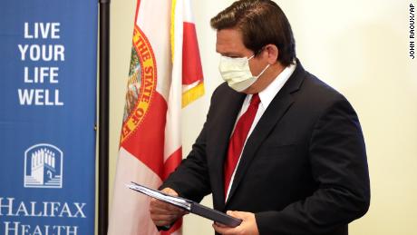 El gobernador de Florida dice que el coronavirus ha ganado, pero la suerte podría haber sido un factor