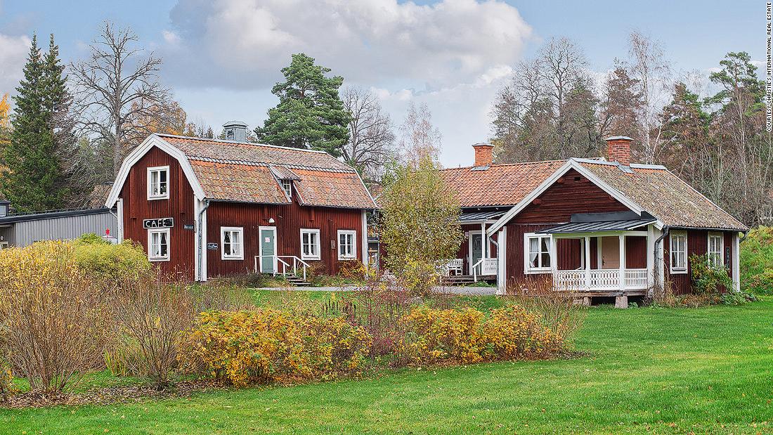 Toda la villa balnearia sueca en venta por $ 7 millones