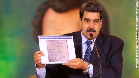 Maduro Venezuela aumenta el poder, ayudado por el bloqueo del coronavirus