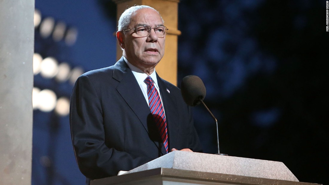 Colin Powell: Trump "se alejó" de la Constitución