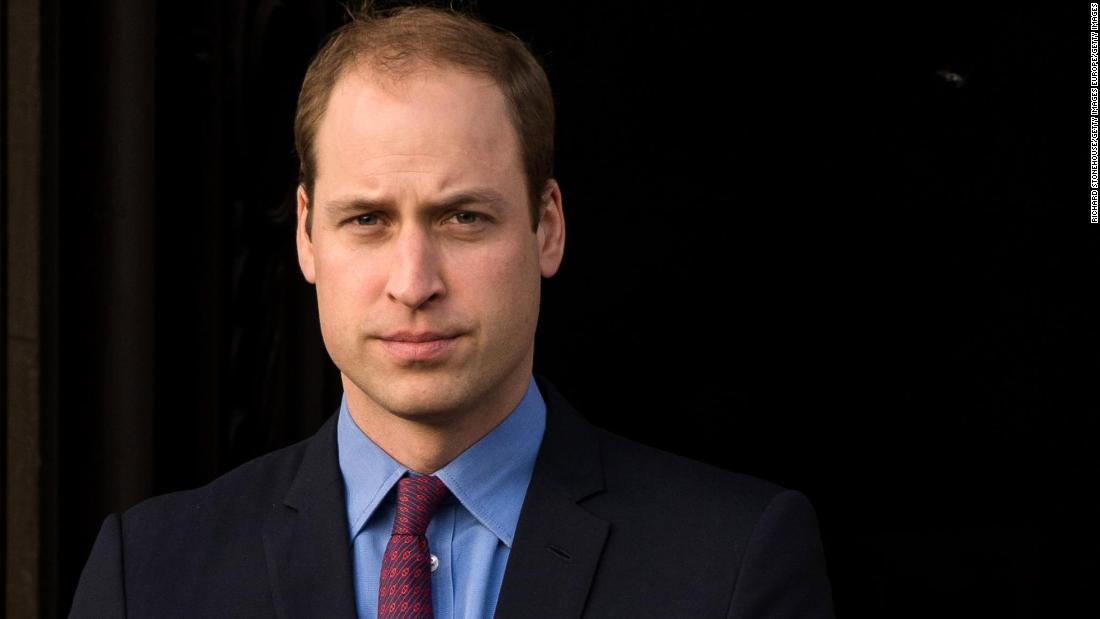 El príncipe William se ha ofrecido en secreto para una línea directa