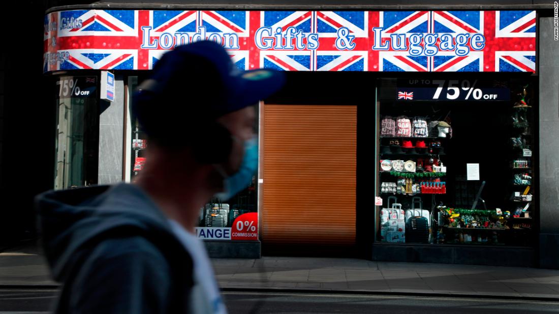 En Gran Bretaña existe el riesgo de un doble golpe "catastrófico" causado por coronavirus y Brexit