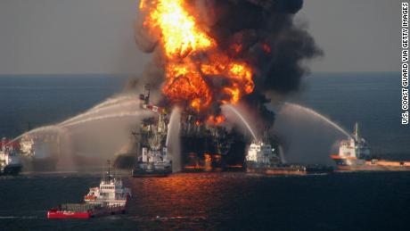 Ted Danson: el derrame de petróleo de BP debería ser una señal de alarma