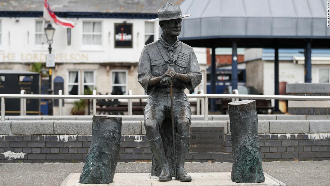 Robert Baden-Powell: consejo británico para eliminar la estatua del fundador scout